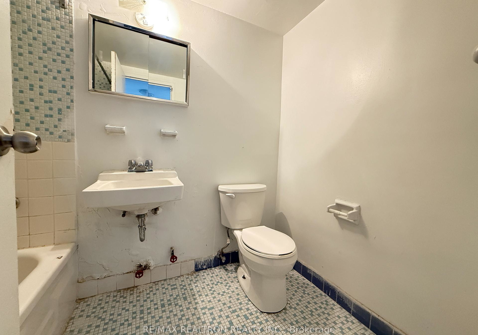 500-dawes-road-east-york-ontario-e12545082