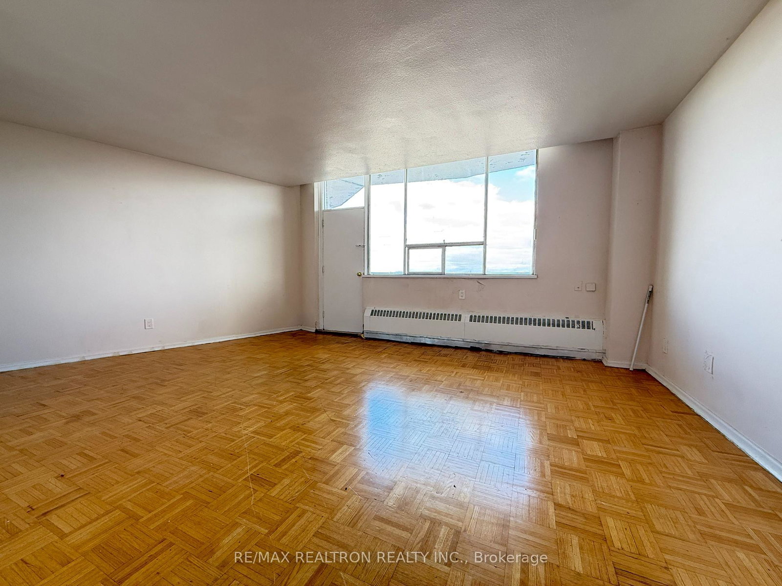 500-dawed-road-east-york-ontario-e12545200