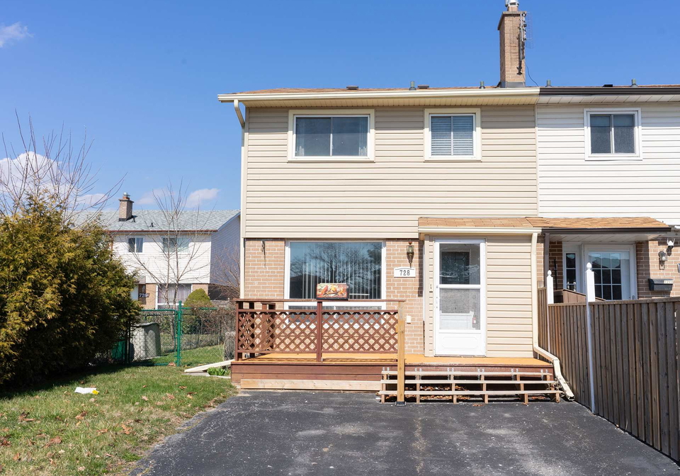 728-krosno-boulevard-pickering-ontario-e12546024