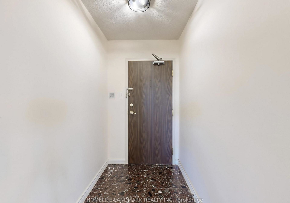 350-alton-towers-circle-scarborough-ontario-e12546506