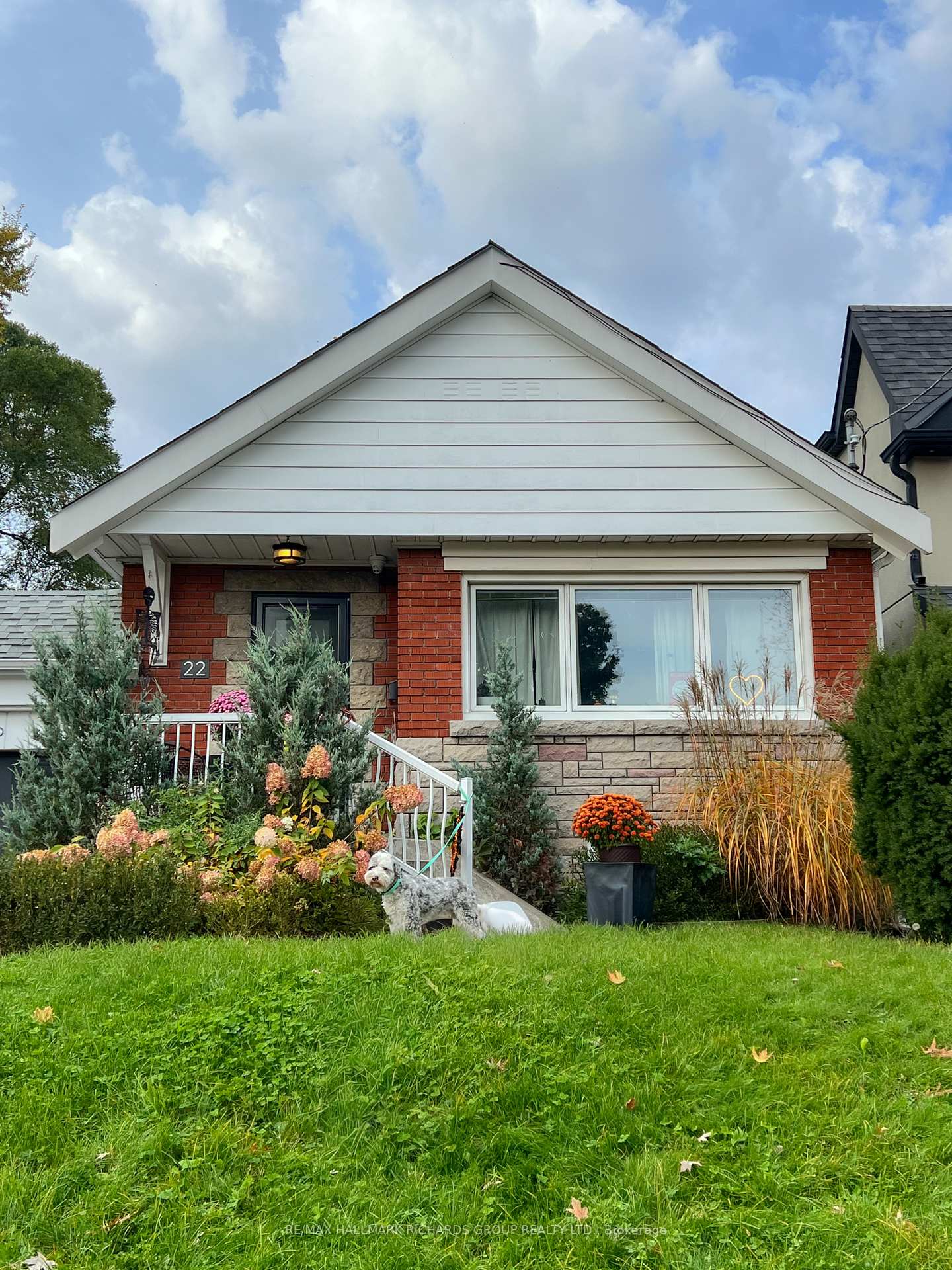 22-parkview-heights-scarborough-ontario-e12546590