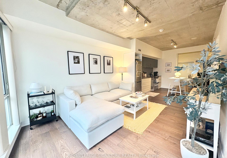 1190-dundas-street-e-toronto-ontario-e12546732
