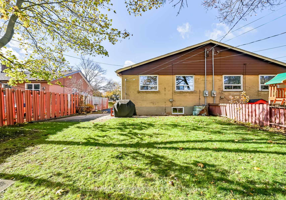 37-billingsgate-crescent-ajax-ontario-e12547652
