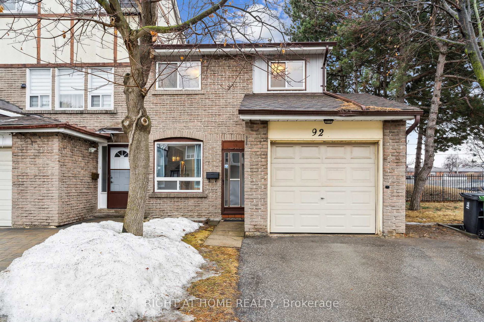 44-chester-le-boulevard-scarborough-ontario-e12548004