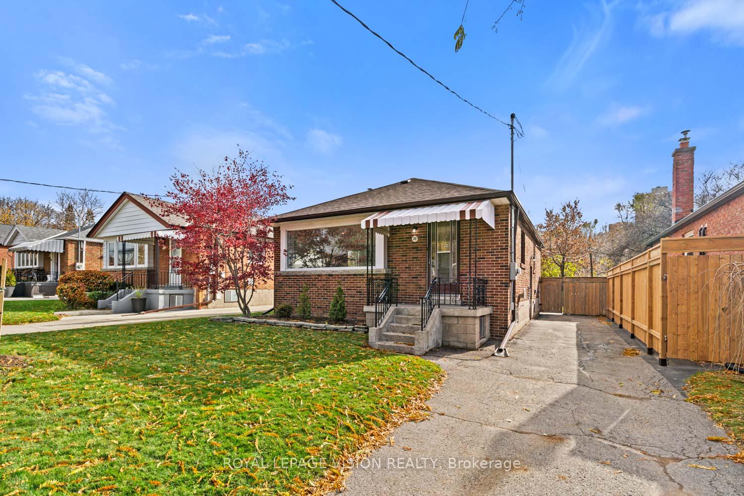 29-donora-drive-east-york-ontario-e12548370