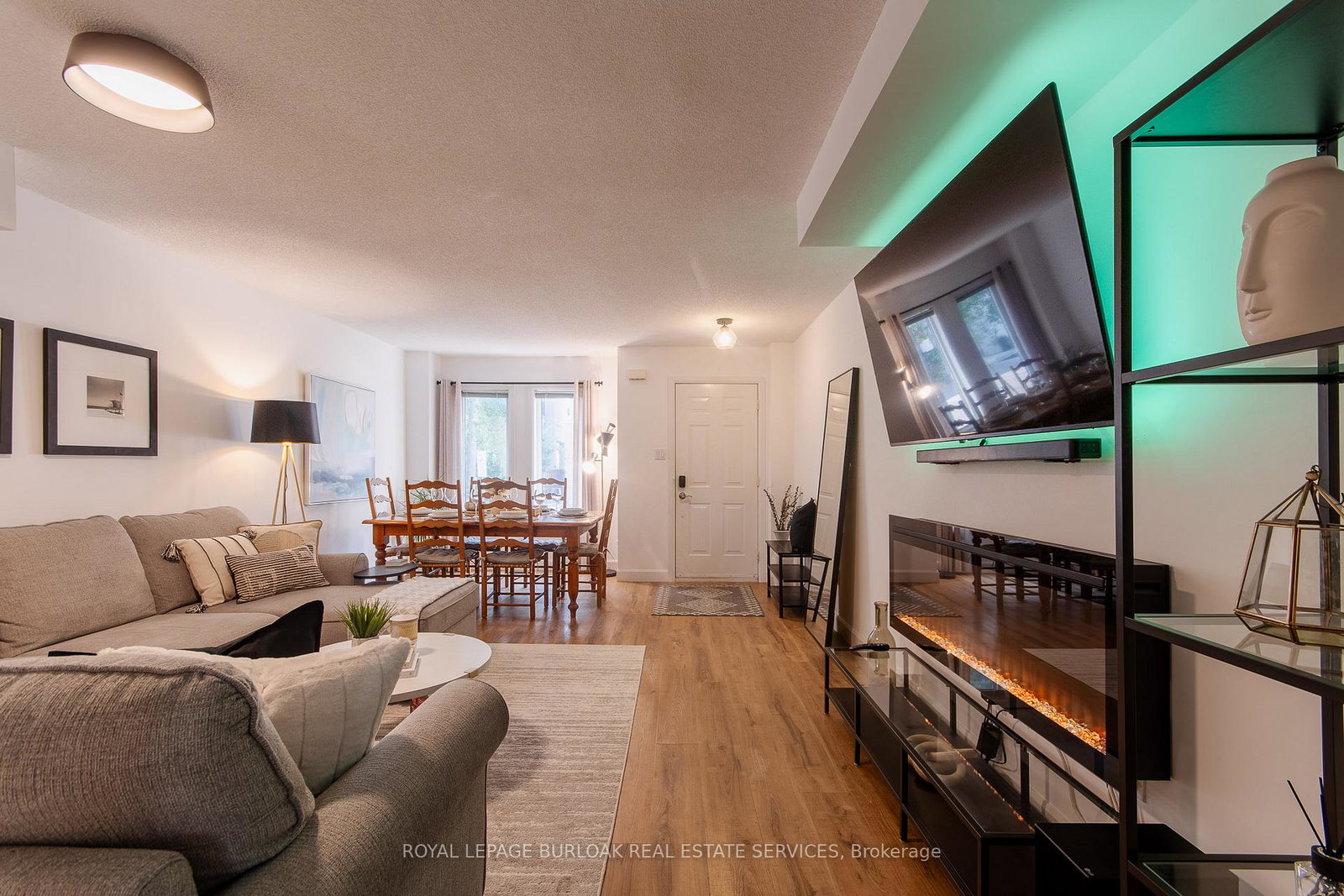 7-trent-avenue-toronto-ontario-e12549092