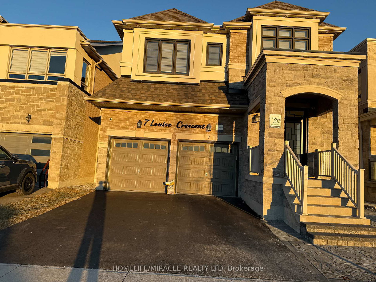 7-louise-crescent-whitby-ontario-e12549498