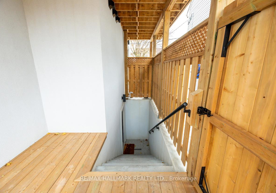 6-luttrell-avenue-toronto-ontario-e12550294