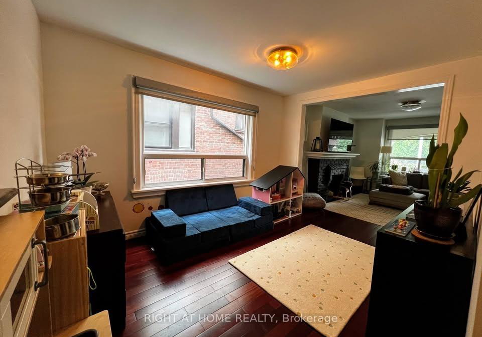 270-glebeholme-boulevard-east-york-ontario-e12551008