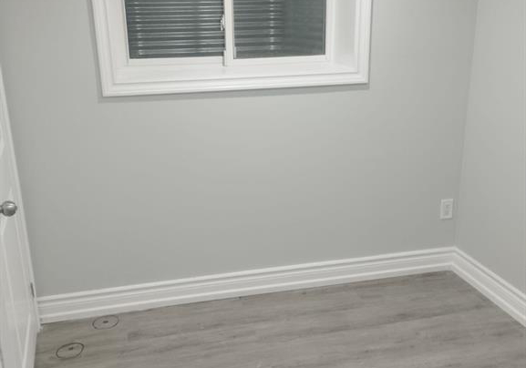 32-e-conlins-road-e-scarborough-ontario-e12551486