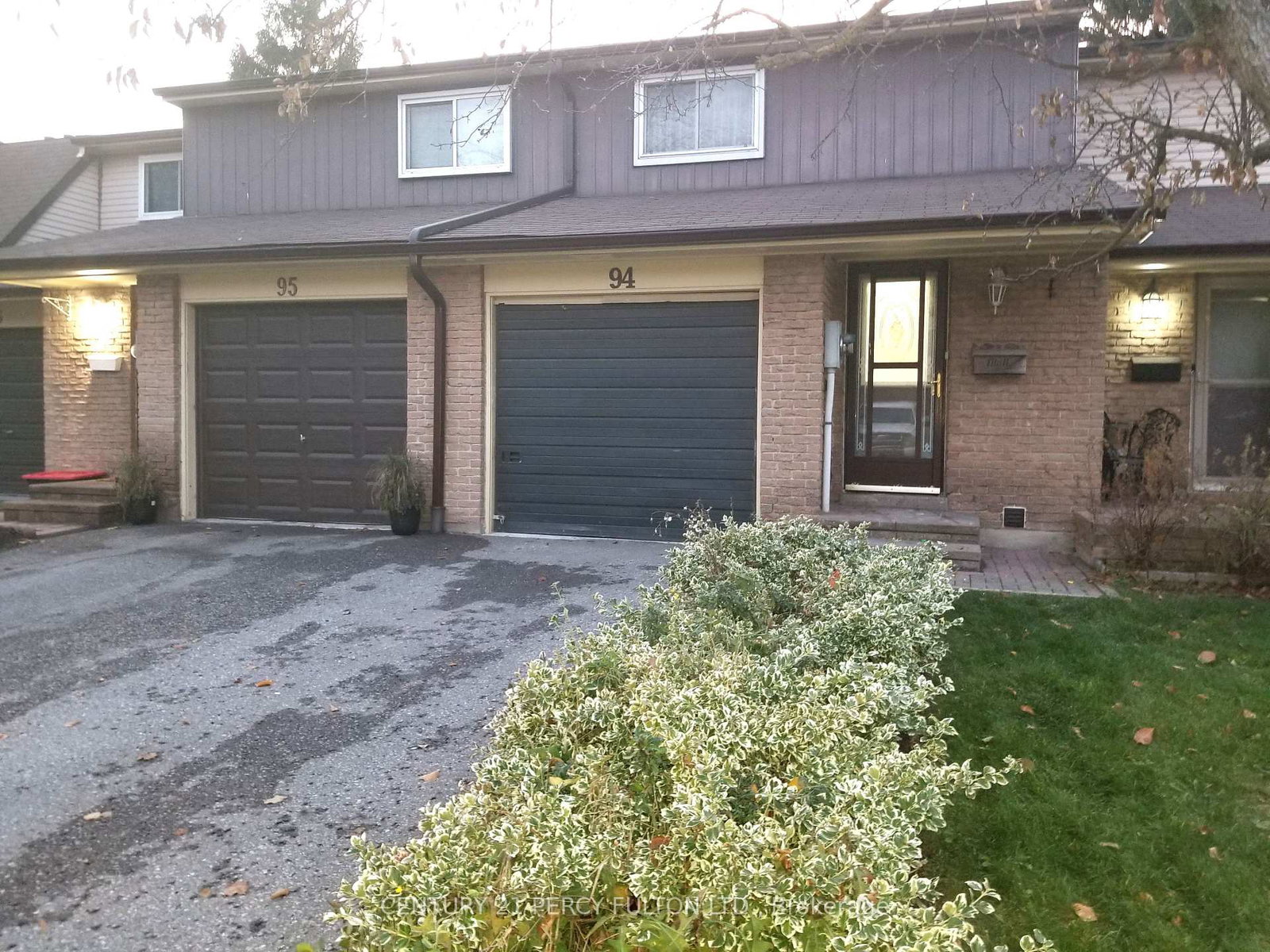 923-burns-street-w-whitby-ontario-e12552320