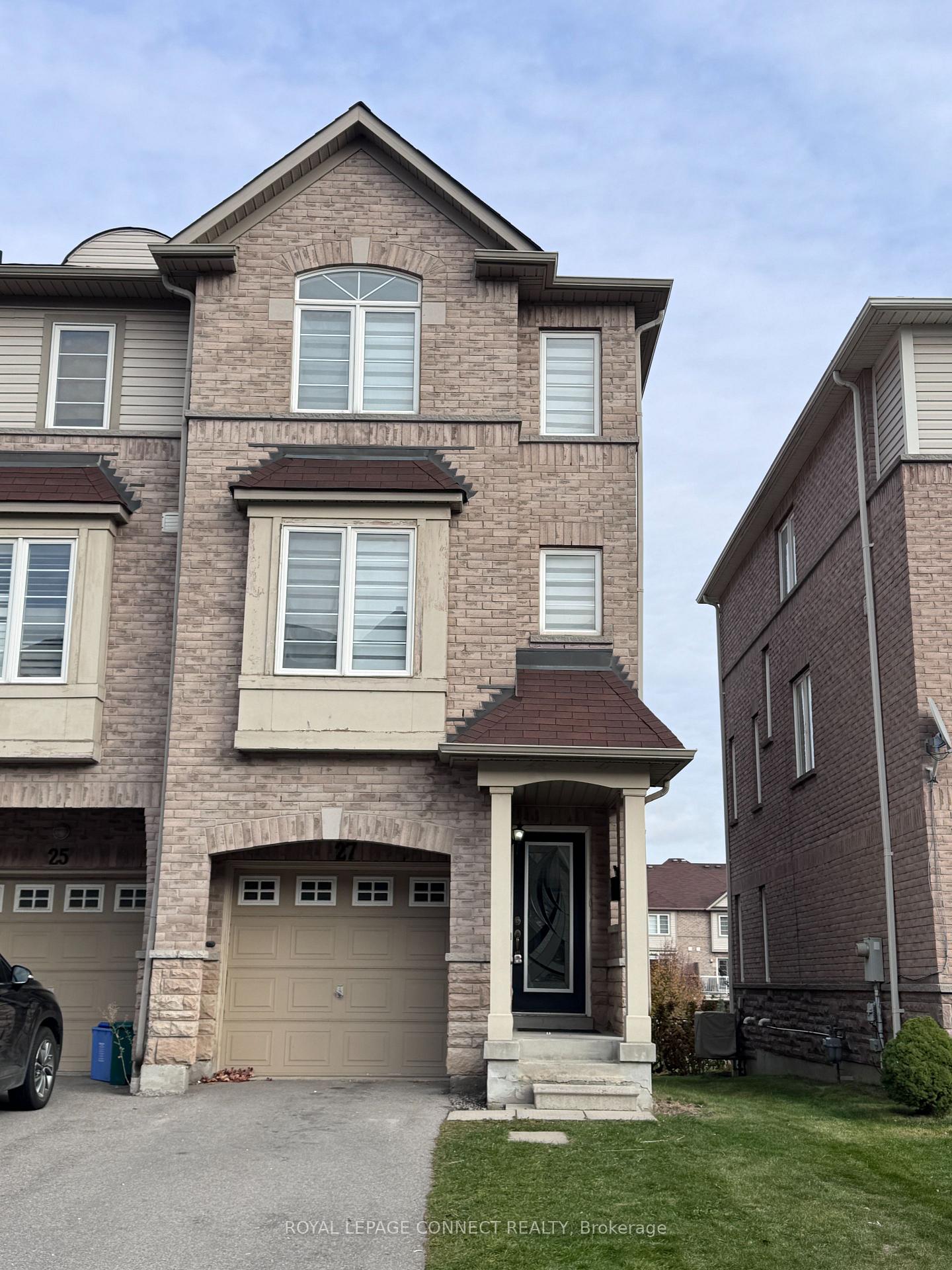 27-talbotshire-street-ajax-ontario-e12552420