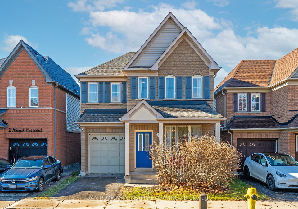 4-boyd-crescent-ajax-ontario-e12553050