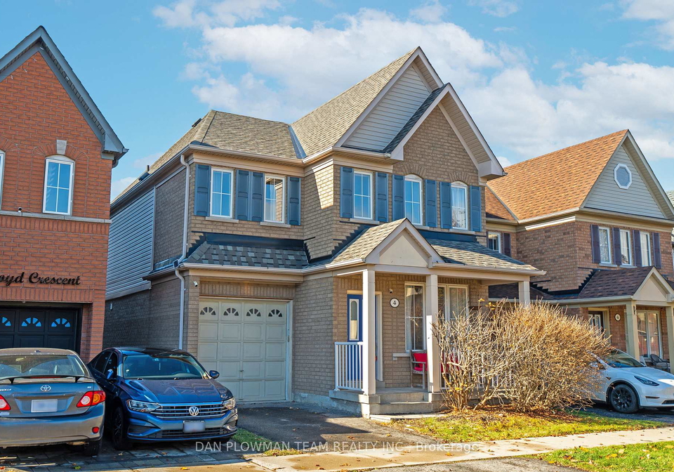 4-boyd-crescent-ajax-ontario-e12553050