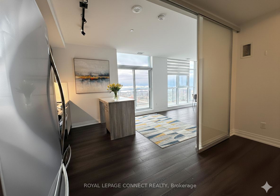286-main-street-toronto-ontario-e12553438