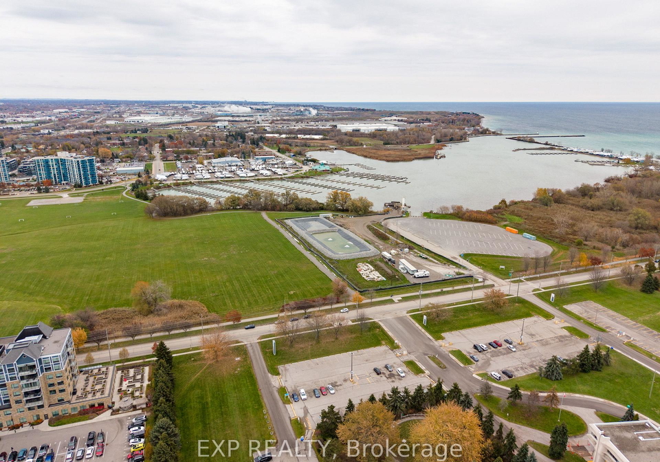 43-longshore-way-whitby-ontario-e12553554