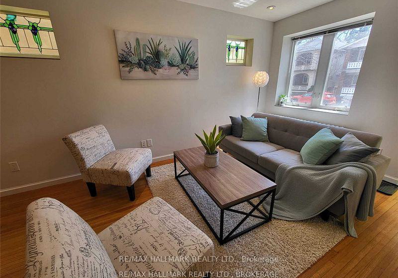 8-bonfield-avenue-toronto-ontario-e12553958