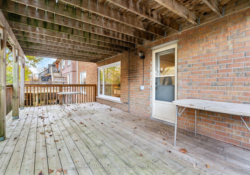 83-garden-street-whitby-ontario-e12554030