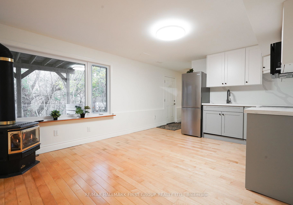 83-garden-street-whitby-ontario-e12554112