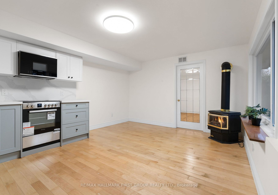 83-garden-street-whitby-ontario-e12554112