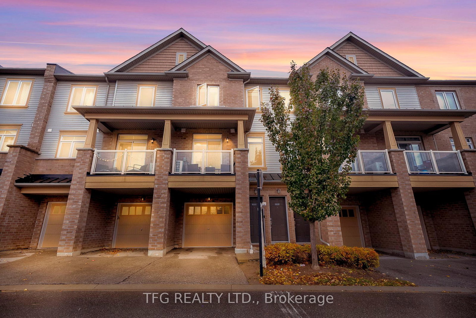 1730-grenwich-glen-pickering-ontario-e12555068