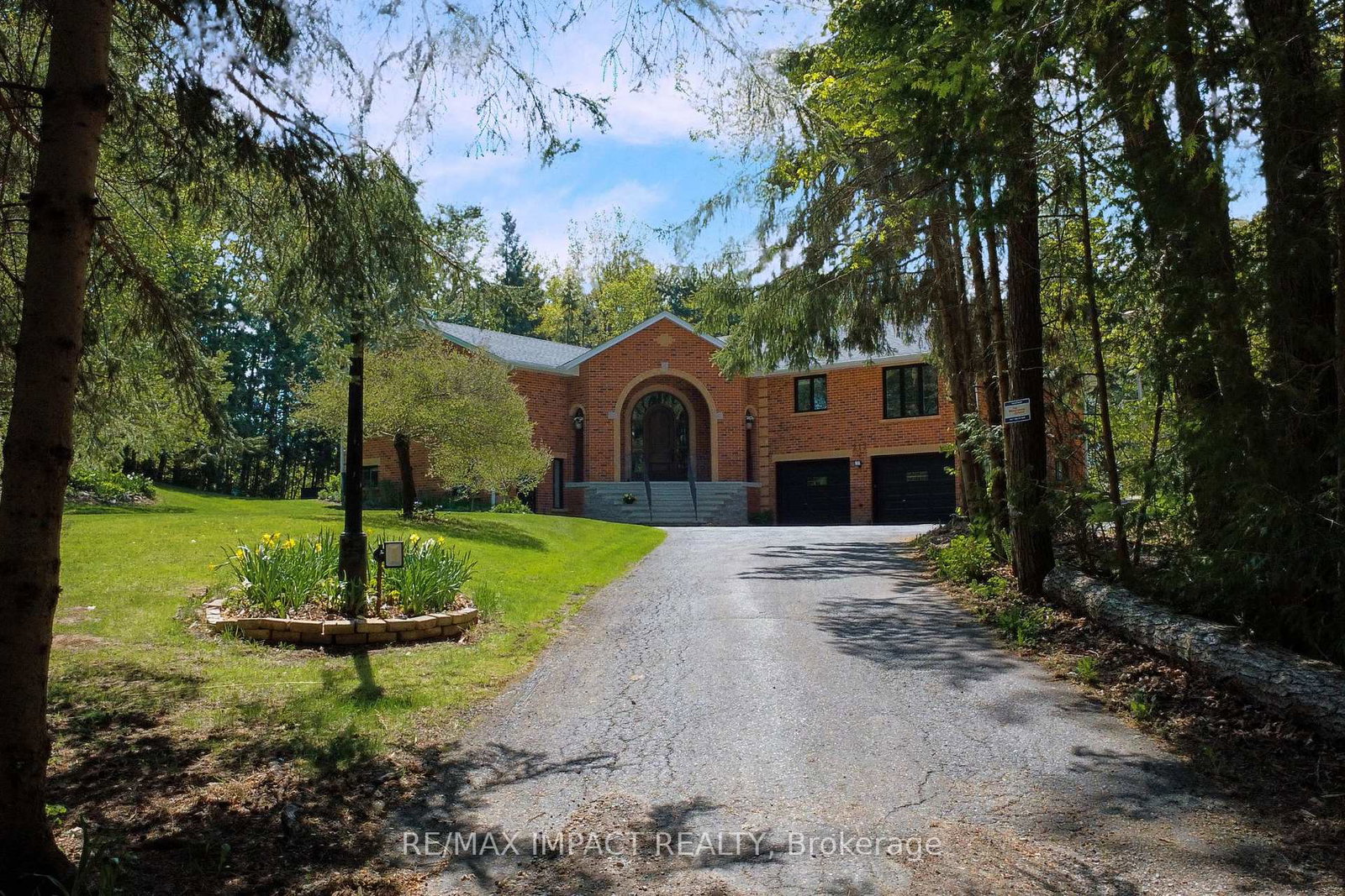 215-raglan-road-w-oshawa-ontario-e12555104