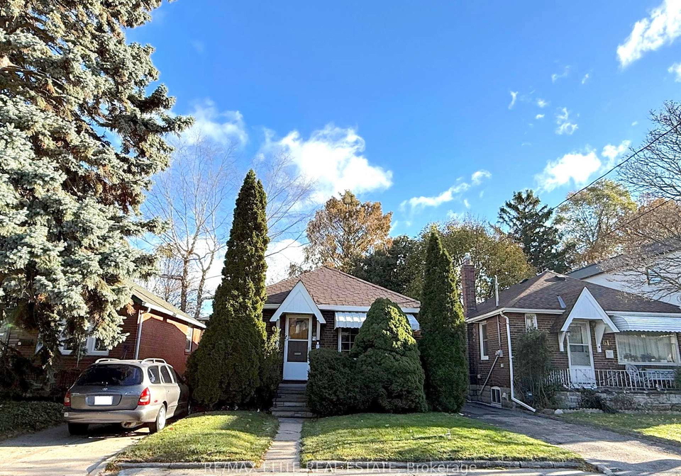 63-st-hubert-avenue-east-york-ontario-e12556894
