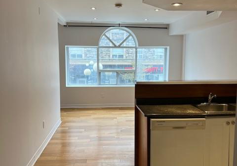 1431-1433-gerrard-street-e-toronto-ontario-e12557098