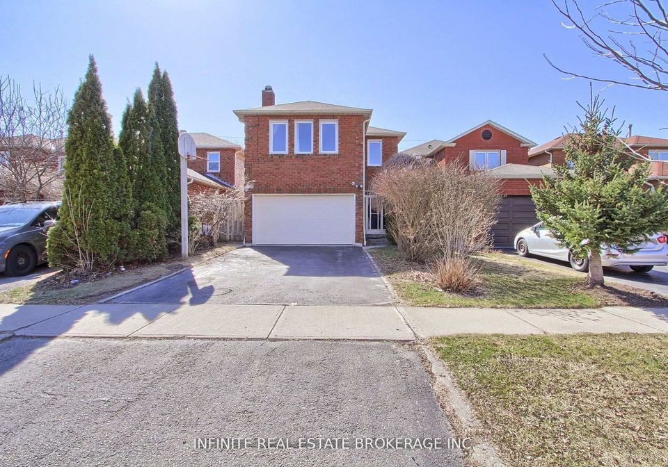 70-sable-crescent-whitby-ontario-e12557380