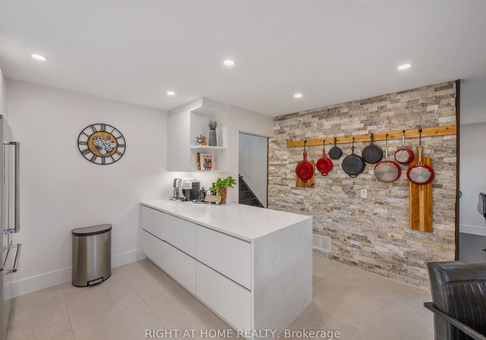 151-kirby-crescent-whitby-ontario-e12557550