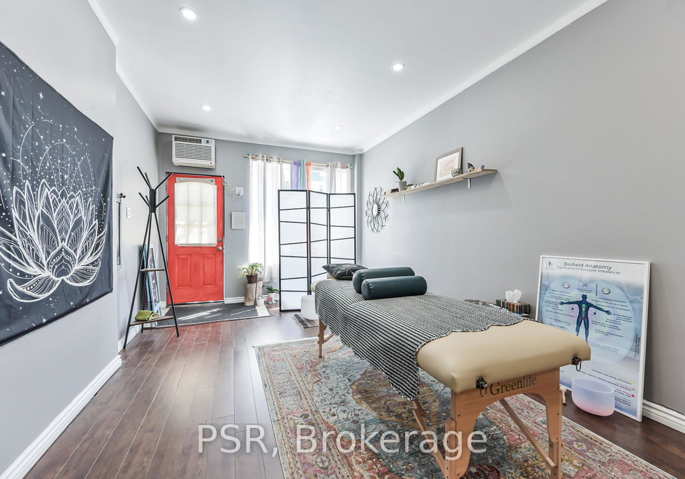 640-pape-avenue-toronto-ontario-e12558190