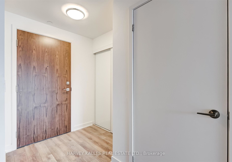 665-queen-street-e-toronto-ontario-e12558576