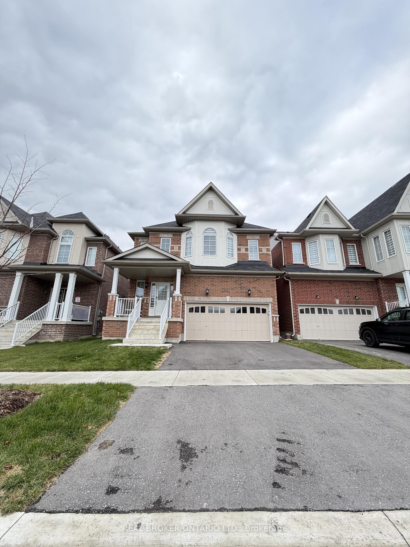 1207-drinkle-crescent-oshawa-ontario-e12558752