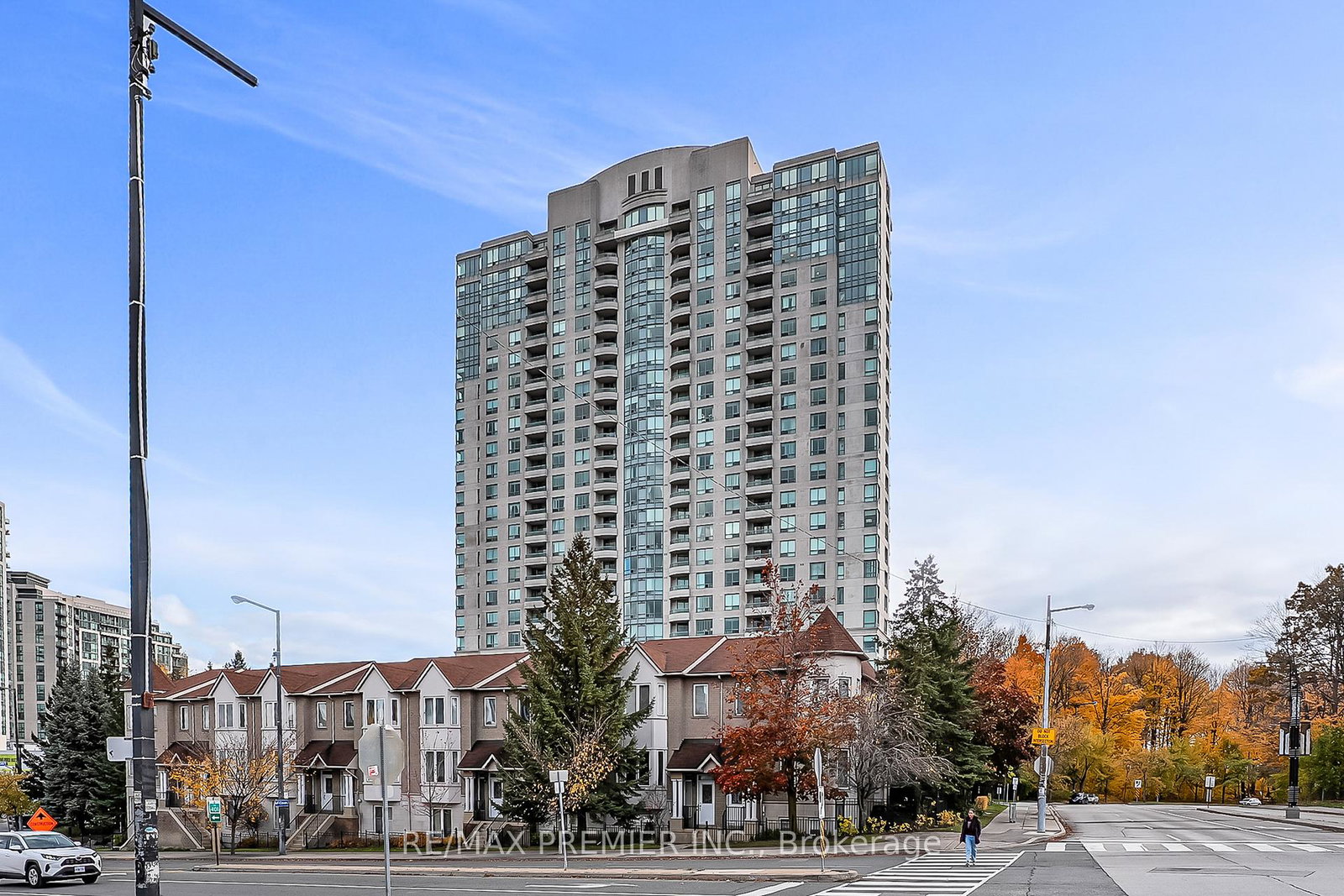 61-town-centre-court-scarborough-ontario-e12558838