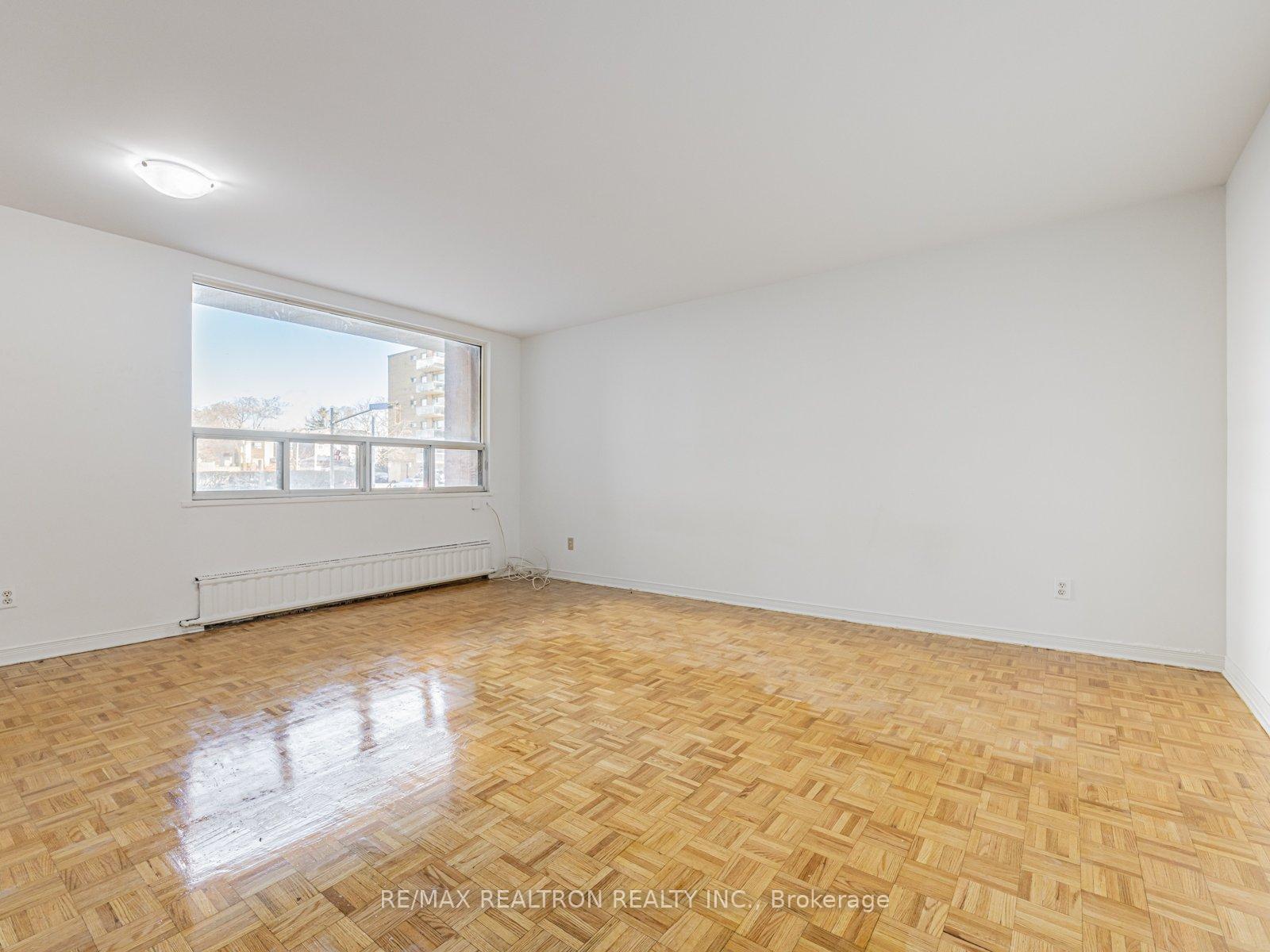 165-cosburn-avenue-east-york-ontario-e12559660