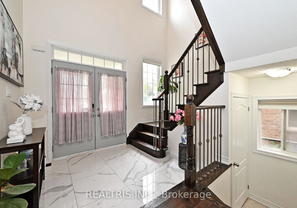 10b-hunt-street-clarington-ontario-e12560018