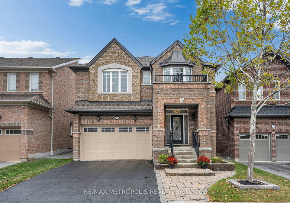 15-rumbellow-crescent-ajax-ontario-e12560328