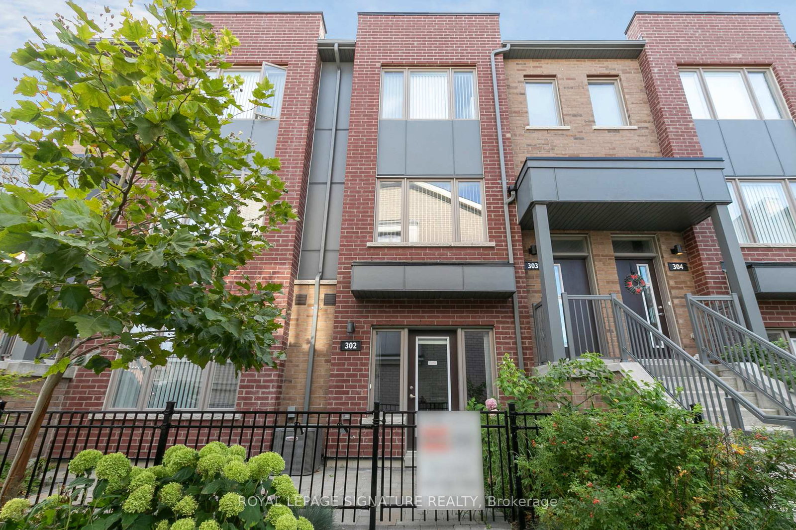 1525-kingston-road-pickering-ontario-e12560420
