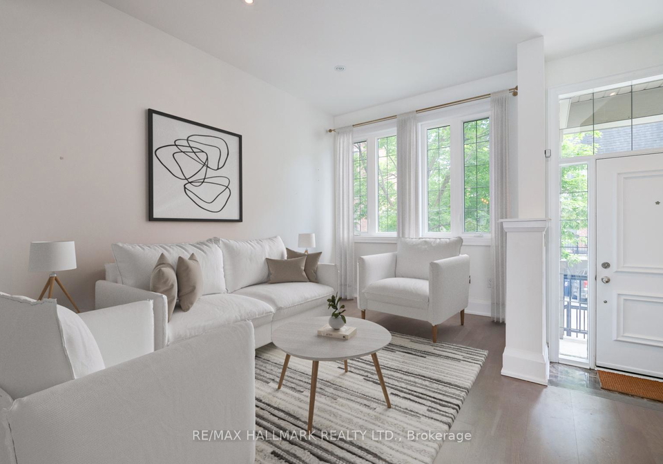 sargent-lane-toronto-ontario-e12560548