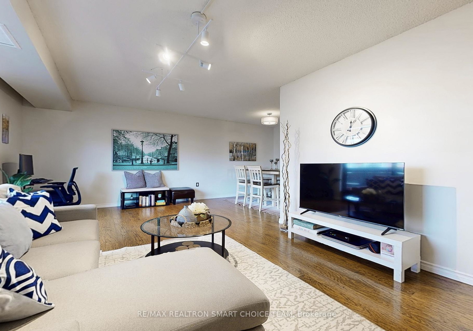 1200-bridletowne-circle-scarborough-ontario-e12560718