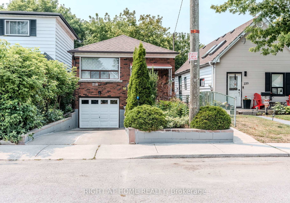 218-south-woodrow-boulevard-scarborough-ontario-e12561028