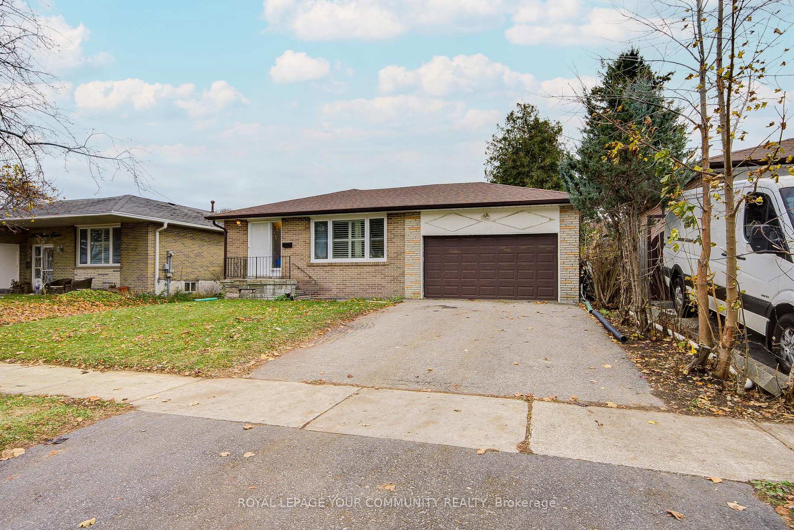 106-cultra-square-scarborough-ontario-e12561588