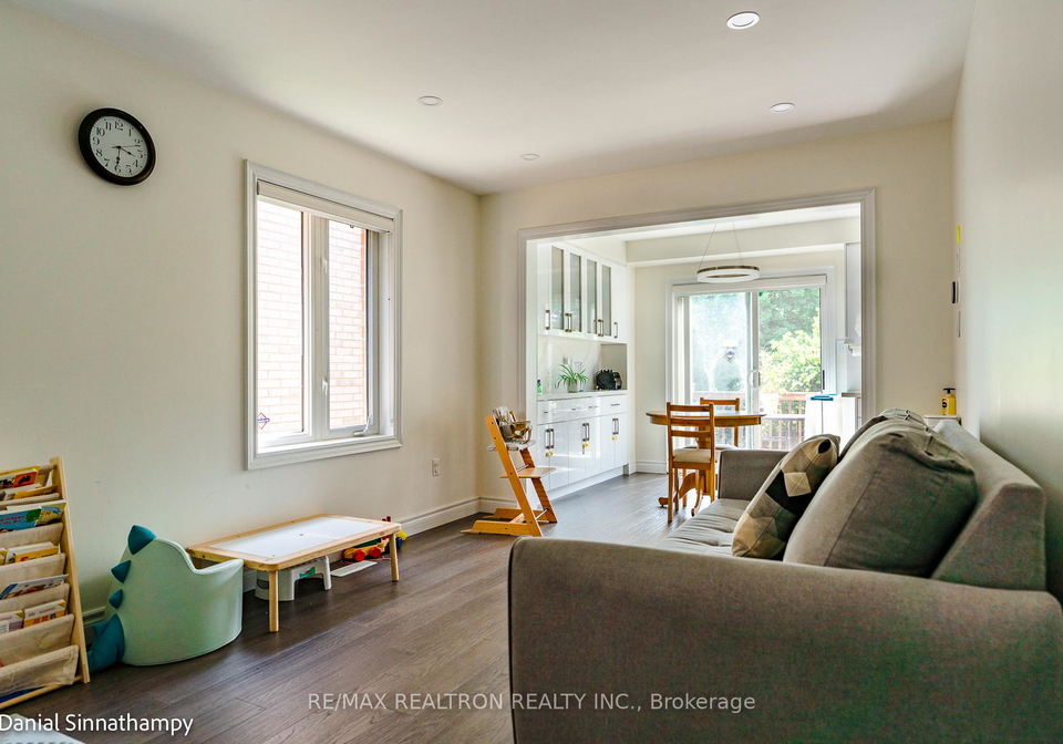 85-highhill-drive-scarborough-ontario-e12561842