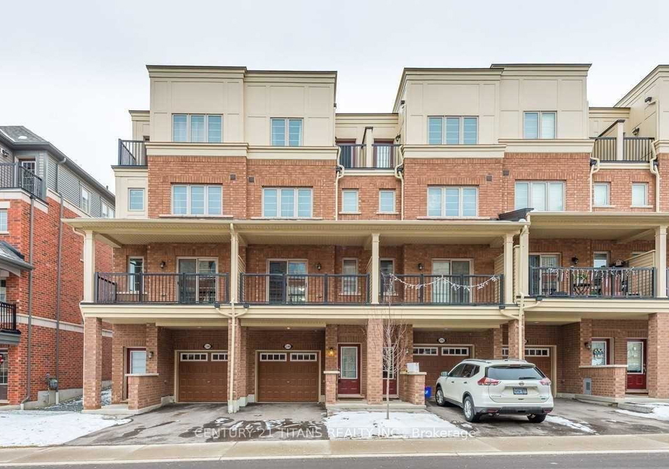 2390-chevron-prince-path-oshawa-ontario-e12562844
