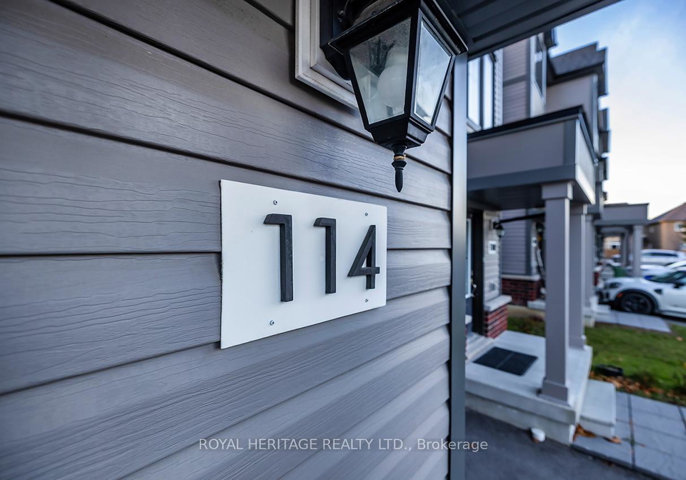 114-jerome-way-clarington-ontario-e12563128