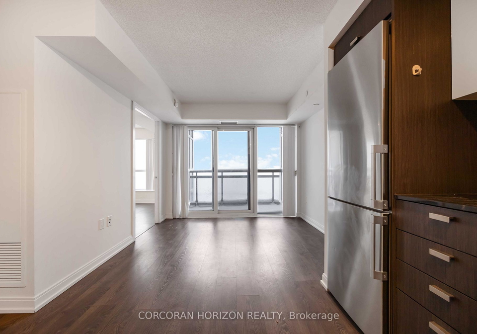 275-village-green-square-scarborough-ontario-e12563936