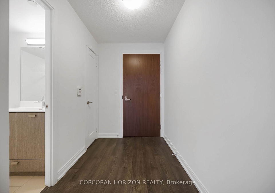 275-village-green-square-scarborough-ontario-e12563936