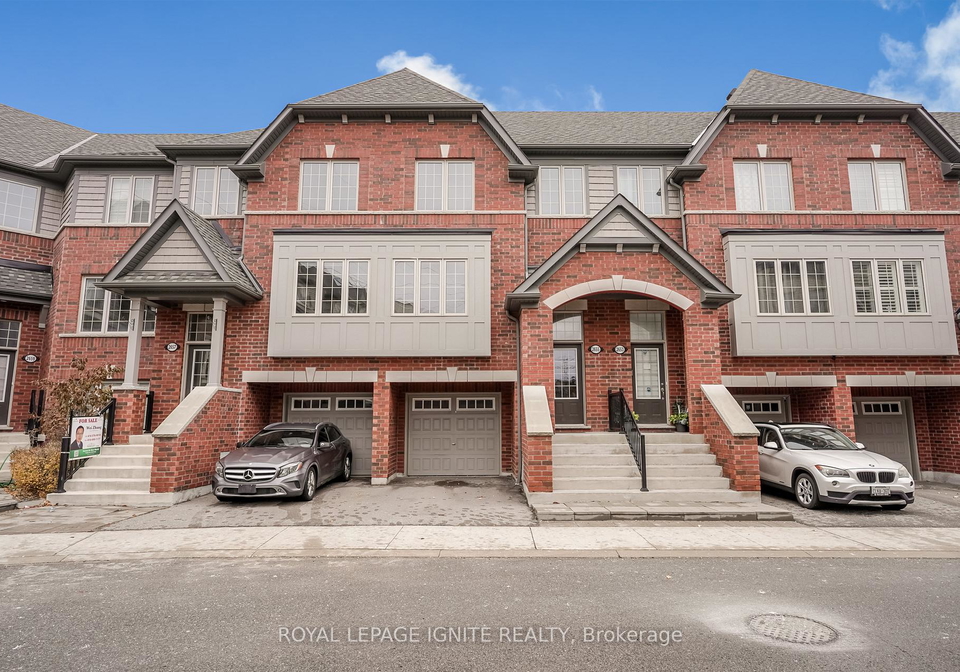 2655-deputy-minister-path-oshawa-ontario-e12564366