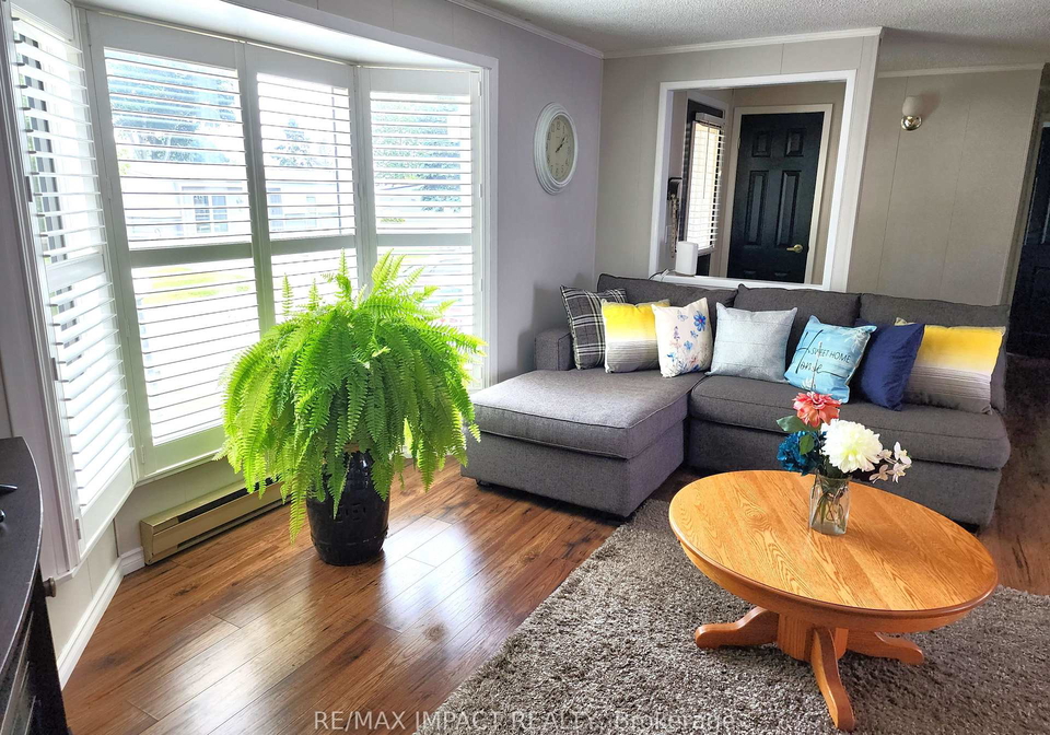 4-champlain-court-clarington-ontario-e12564514