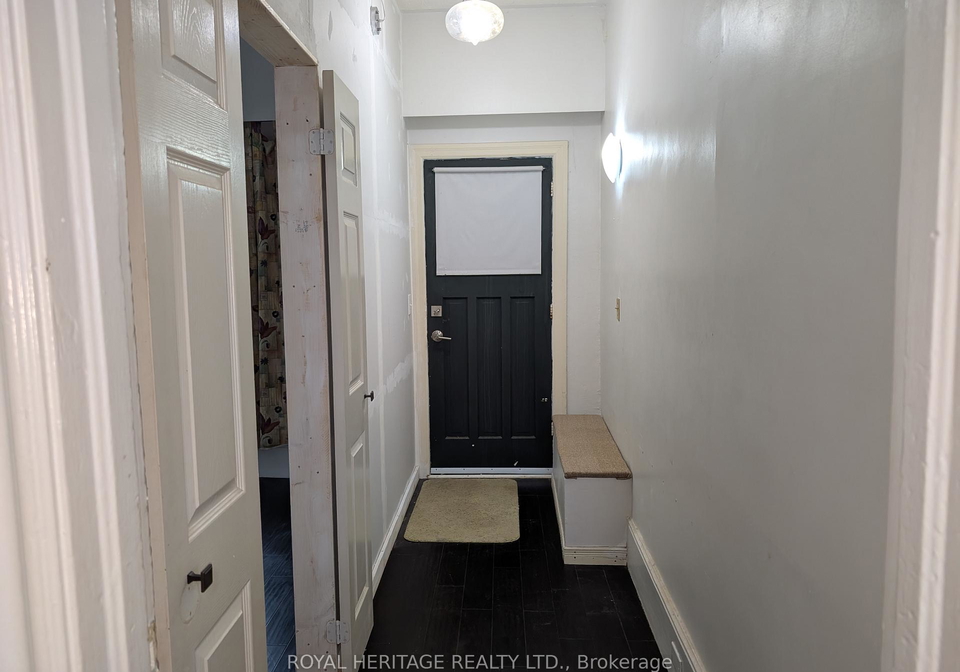 75-charles-street-oshawa-ontario-e12564846